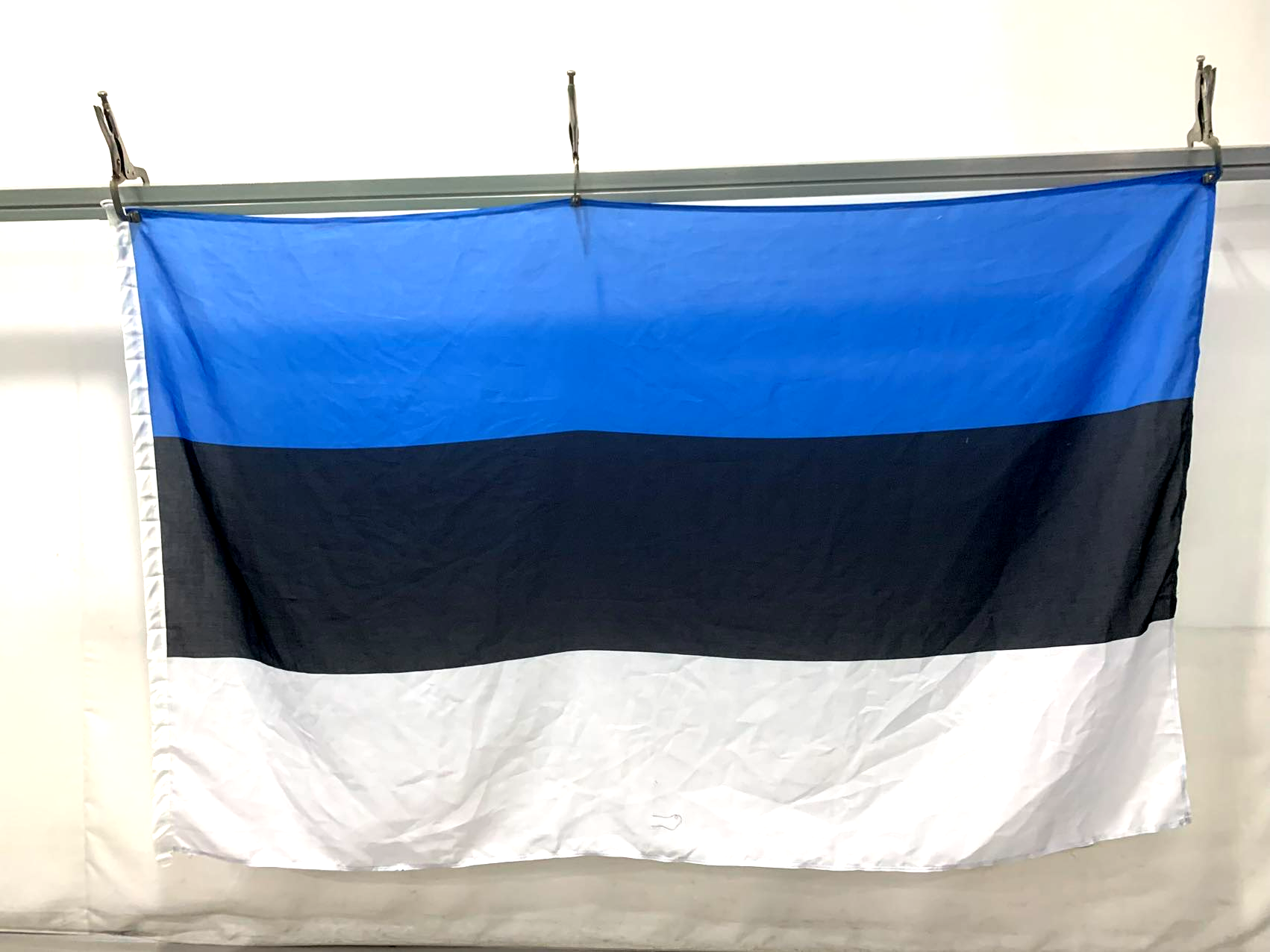 ESTLAND FLAGGA PREMIUM 240X150CM TILL FLAGGSTÅNG 10 METER