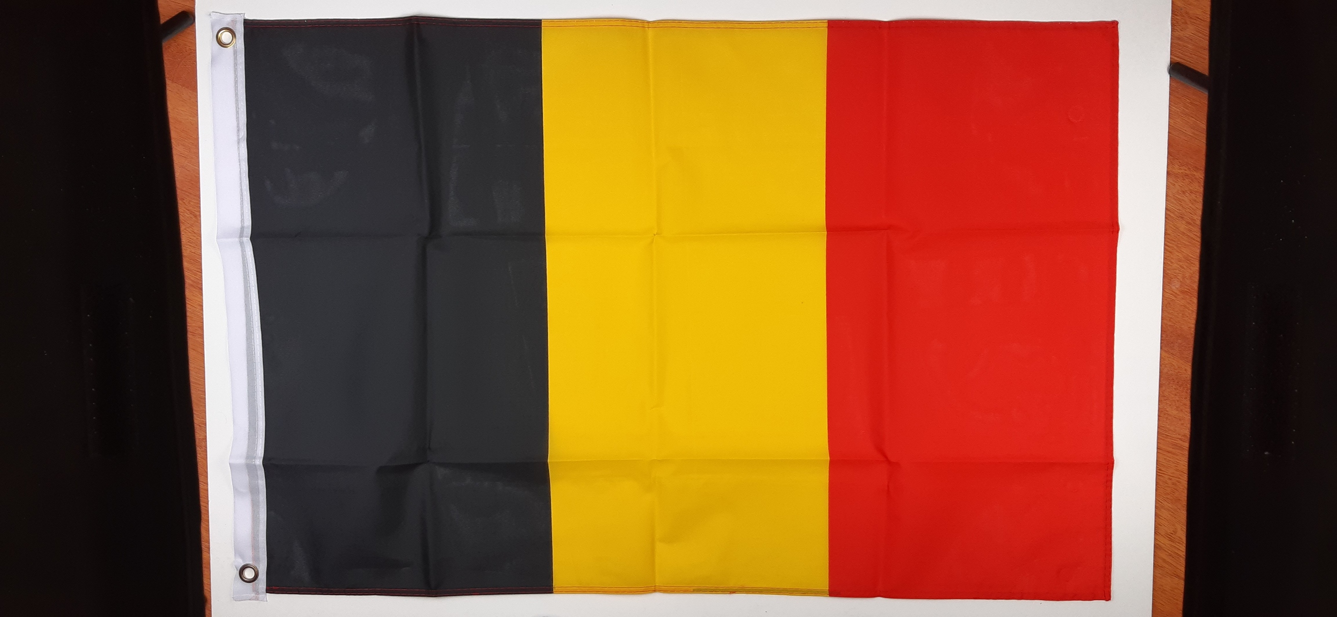 BELGIEN FLAGGA PREMIUM 240X150CM FÖR FLAGGSTÅNG 10M